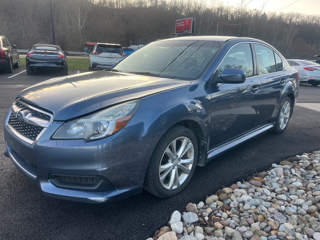 2013 Subaru Legacy I Premium's photo
