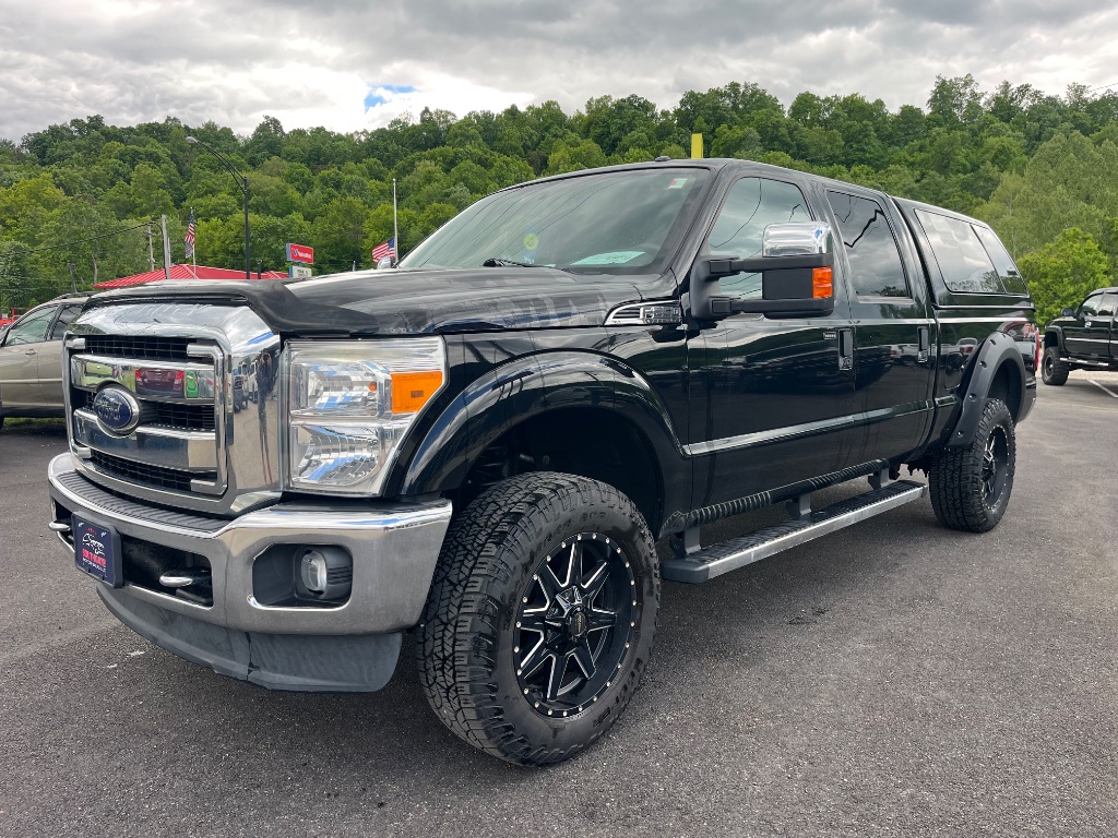 2016 Ford F-250 Lariat 4x4 Crew Cab 8' Box's photo