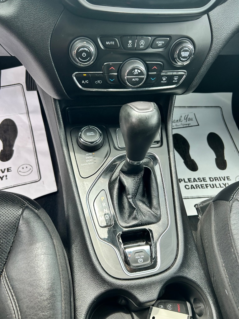 2020 Jeep Cherokee Limited - Photo 9
