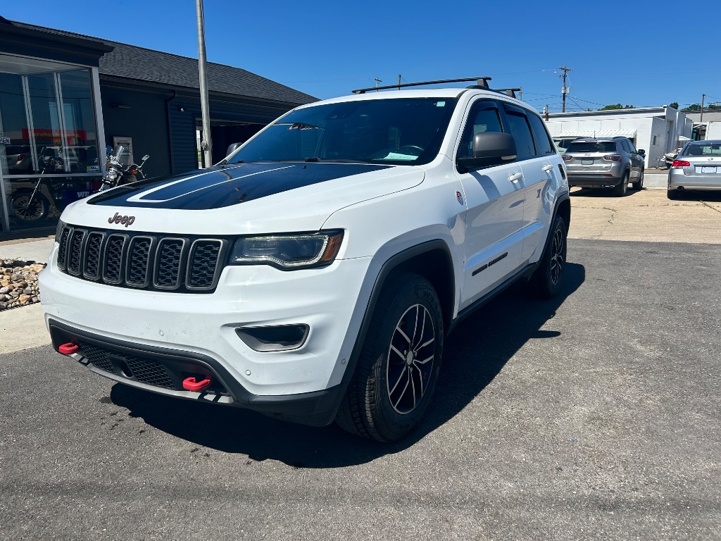 2017 Jeep Grand Cherokee Trailhawk 4WD's photo