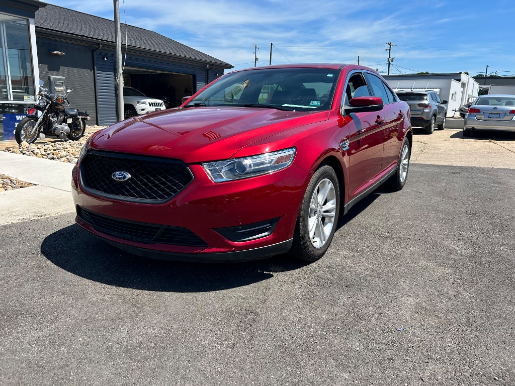 2013 Ford Taurus SEL AWD's photo