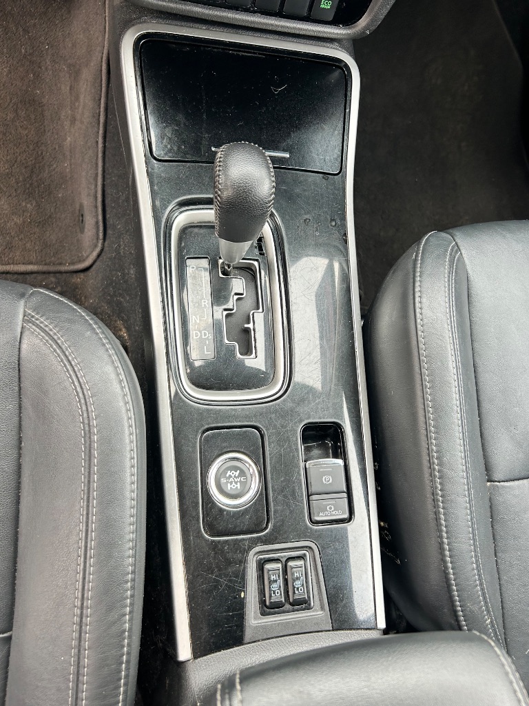 2020 Mitsubishi Outlander SEL - Photo 6