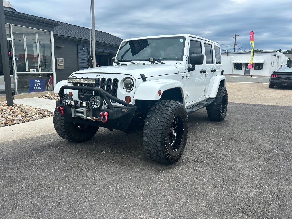 2013 Jeep Wrangler Sahara's photo
