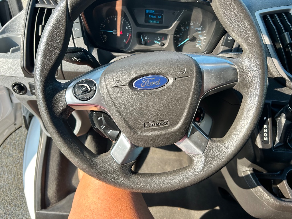 2015 Ford Transit XLT - Photo 11