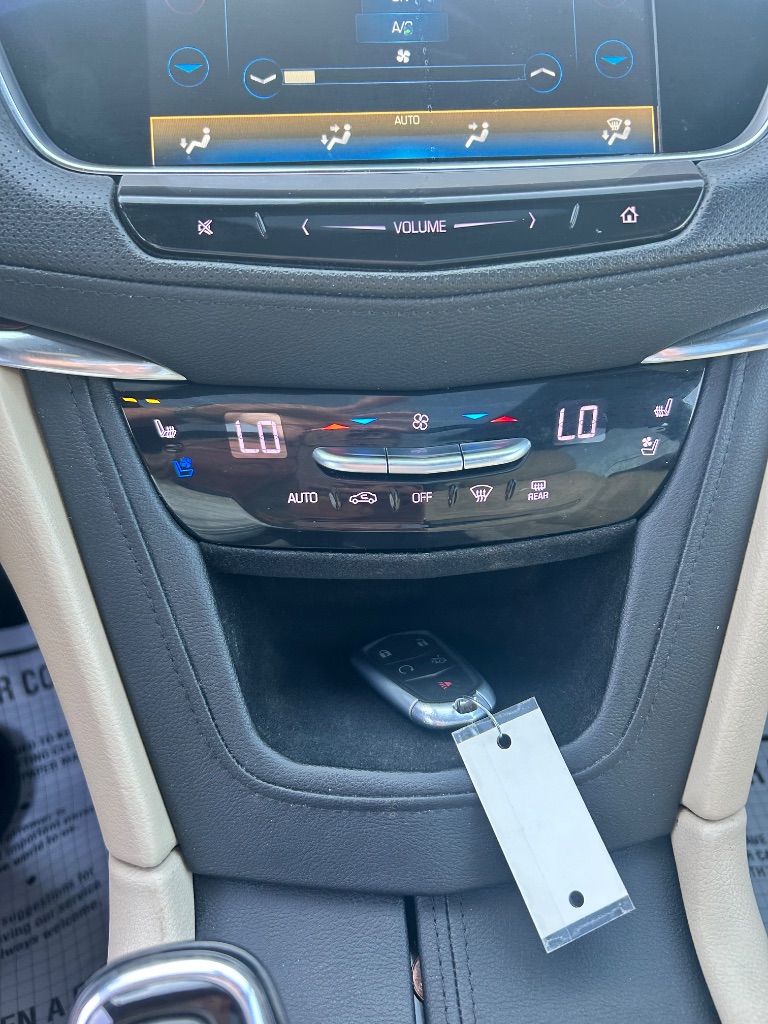 2019 Cadillac XT5 Premium Luxury - Photo 15