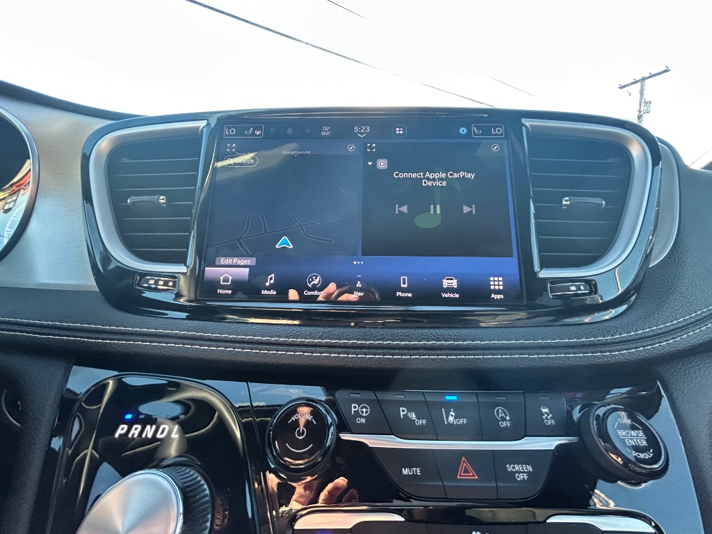 2023 Chrysler Pacifica Limited - Photo 15